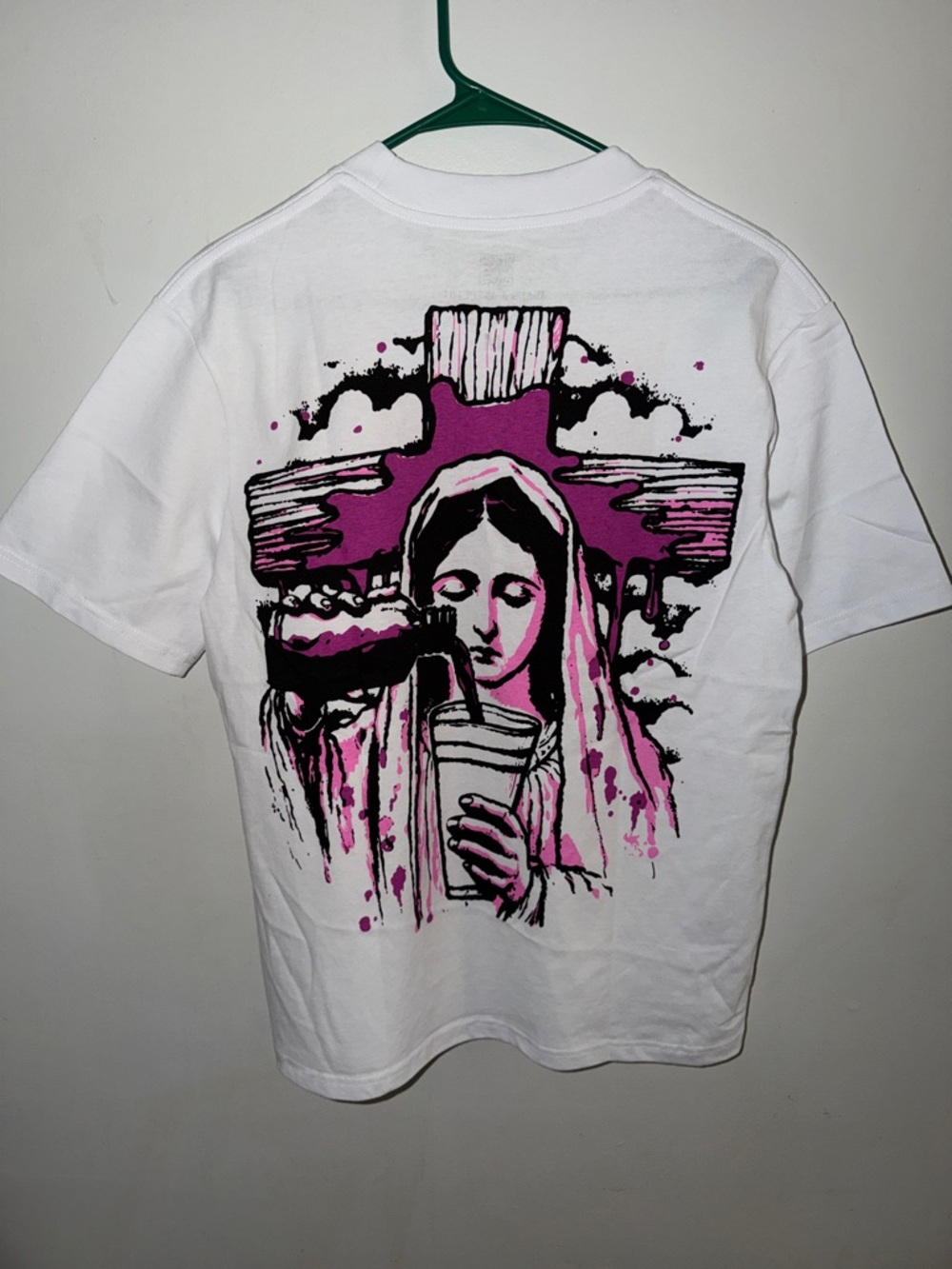 Brand New “that’s a awful lot of cough syrup” rosary T Shirt - Picture 2 of 6
